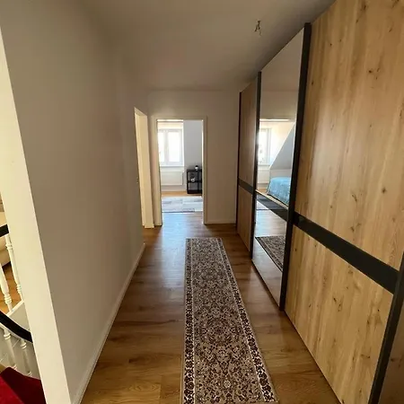 Five O - Familie Meeresleuchten - 3 Schlafzimmer Lejlighed